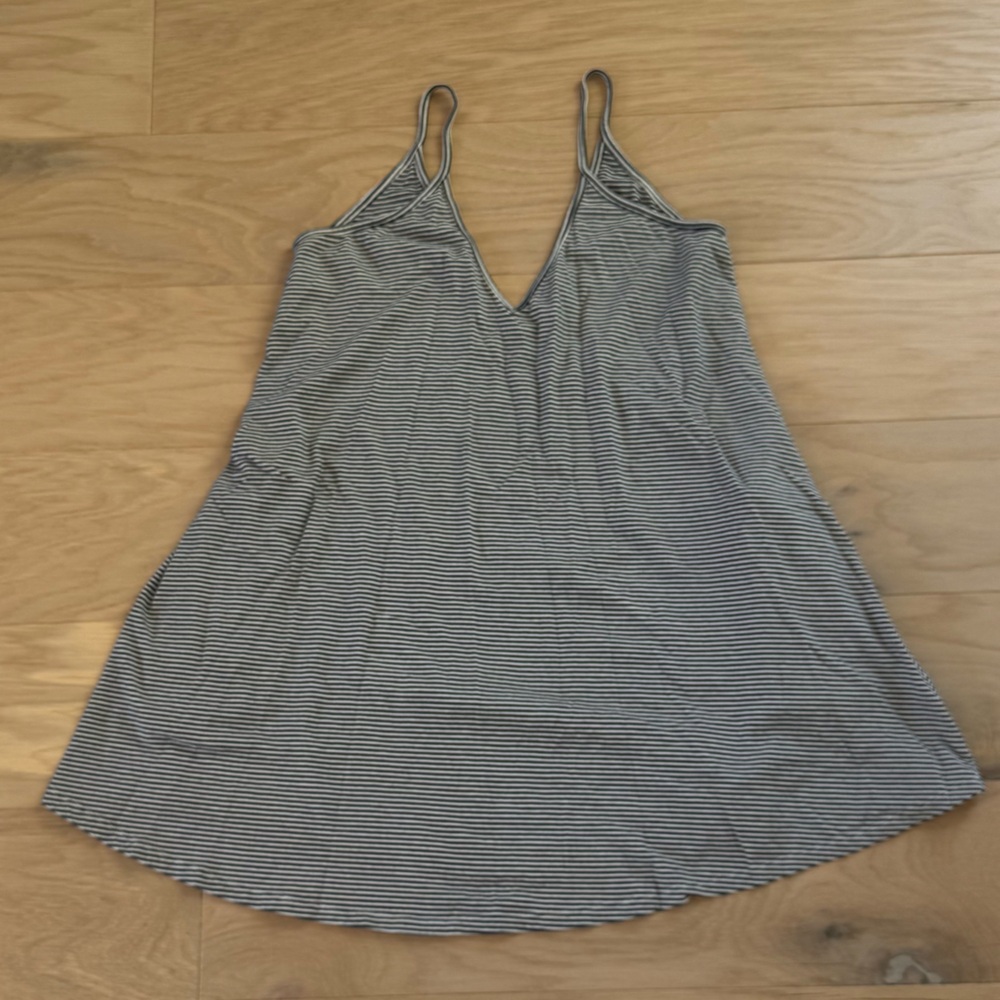 L Is For Lover women’s navy and white striped tank top dress with pockets Small
